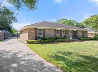 650 Chippenham Dr, Baton Rouge, LA 70808