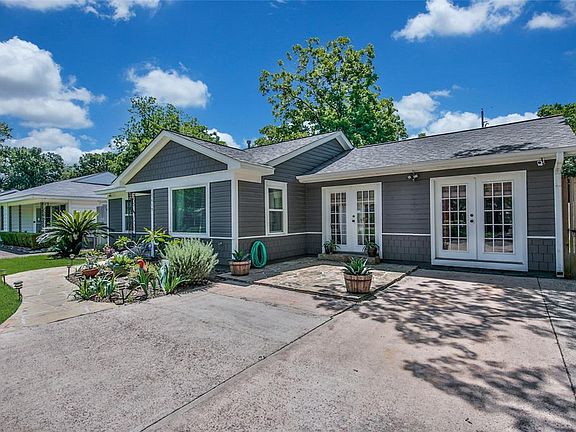 5th image of 1619 Gardenia Dr