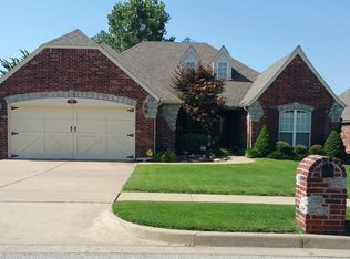 905 W Granger St N, Broken Arrow, OK 74012