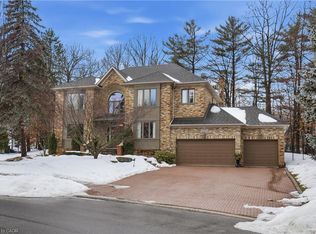 1121 Forestvale Dr, Burlington, ON L7P 4W3