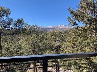 58 Canyon View Dr, Los Alamos, NM 87544