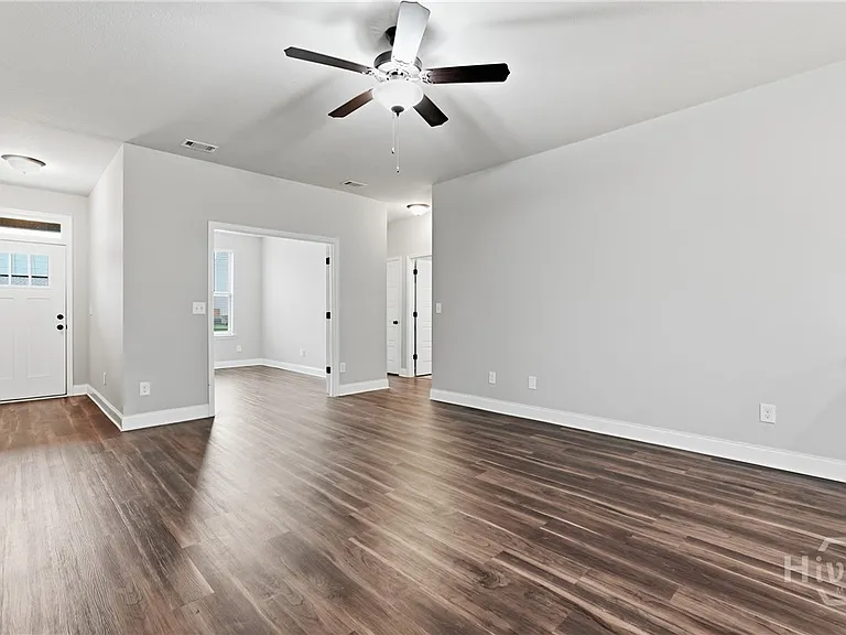 217 Timberlake Dr — Photo 7