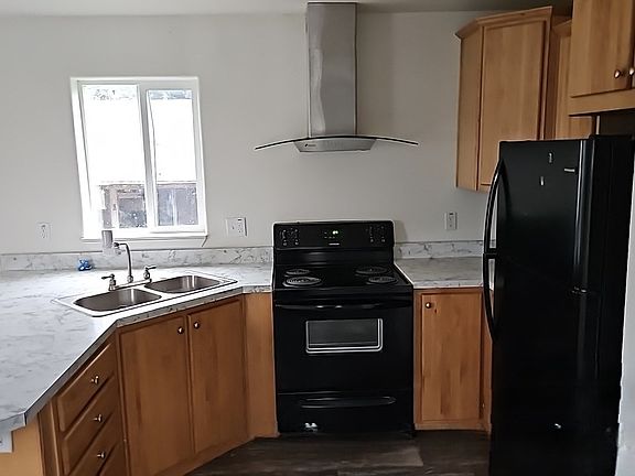 4th image of 1816 S Melbourne St Trailer 17