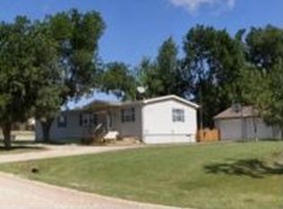 3861 S Holmes Rd, Salina, KS 67401