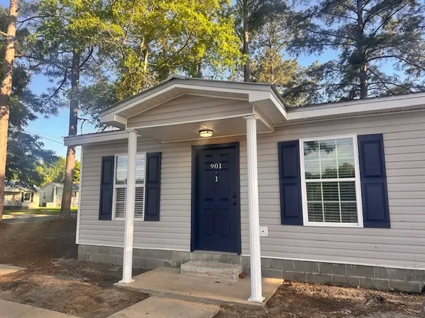 901 Tate Dr APT 1, Dothan, AL 36301