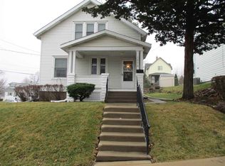 1570 Irving St, Dubuque, IA 52001