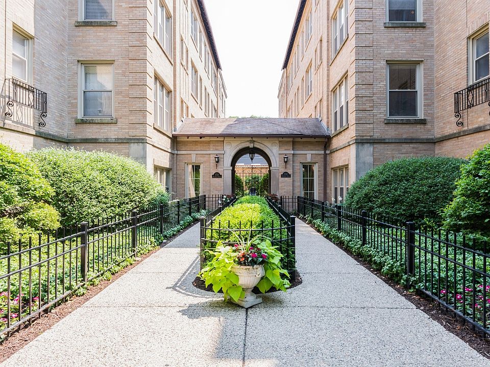 1st image of 1737 W Balmoral Ave APT 1C