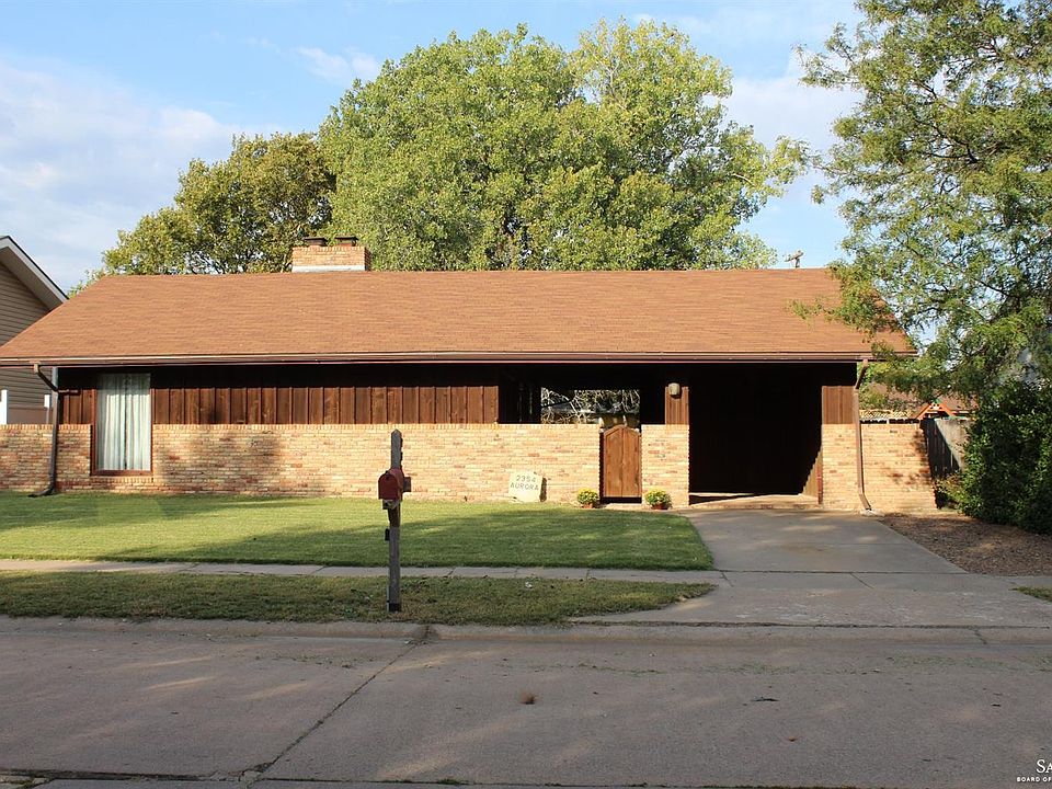 1st image of 2354 Aurora Ave