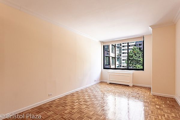 1st image of 210 E 65th St APT 15H