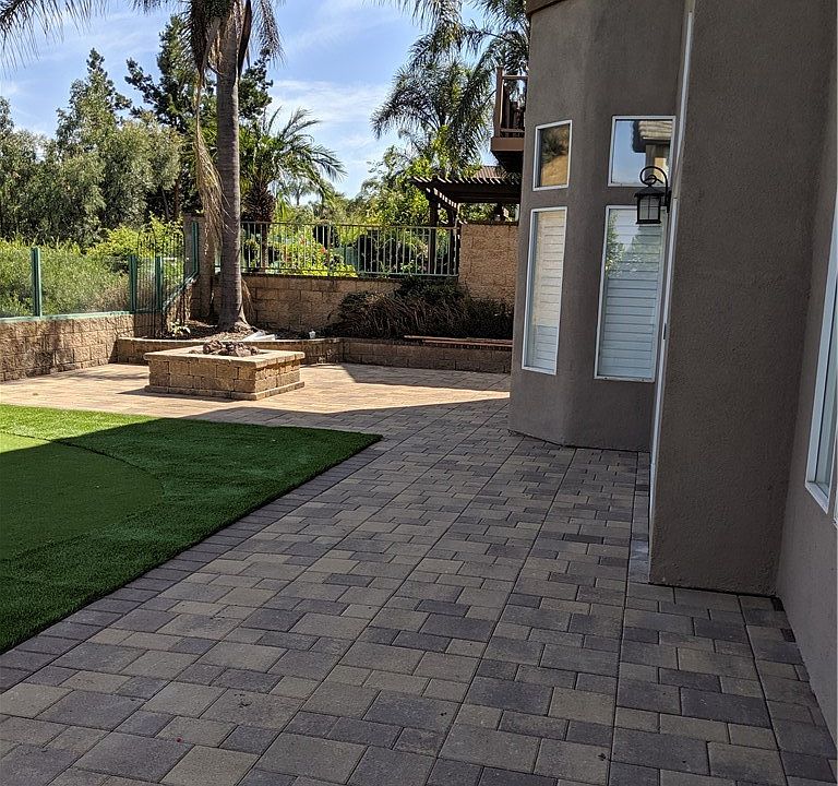 2nd image of 15101 Calle Verano