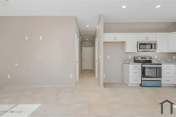 4658 N Pomona Ave #2 — Photo 9