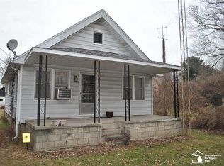 3246 W Consear Rd, Lambertville, MI 48144