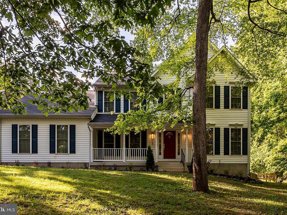1st image of 8195 Forest Glen Dr