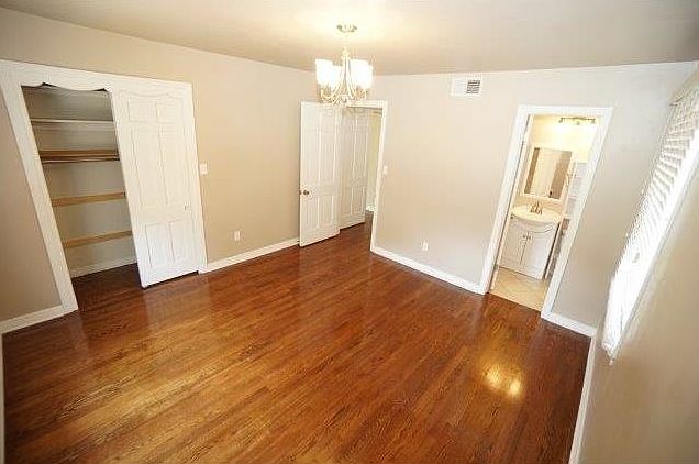 Master Bed room