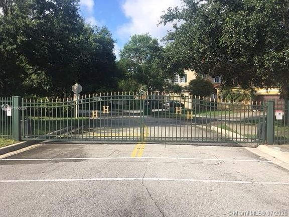 3rd image of 3110 Hidden Hollow Ln #1