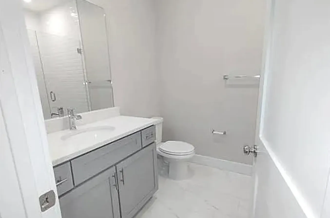 2 bed, $2,500 — Photo 4
