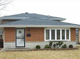 14718 Memorial Dr, Dolton, IL 60419