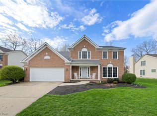 19935 Ellsworth Dr, Strongsville, OH