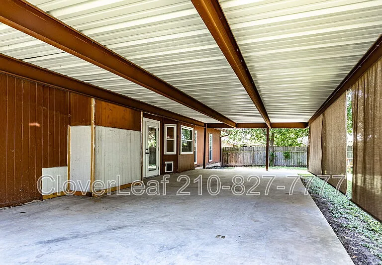 1031 Ericson St — Photo 31