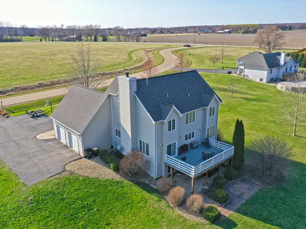 3542 E 2089th Rd, Serena, IL 60549