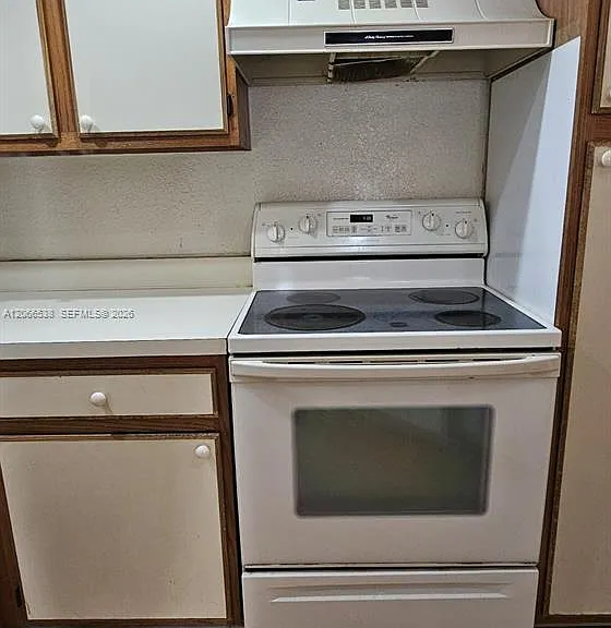 3470 Pinewalk Dr N #221 — Photo 24