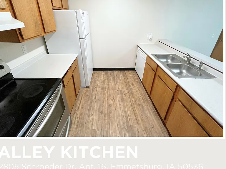 2805 Schroeder Dr — Photo 2
