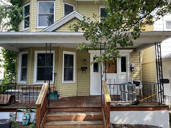 2nd image of 530 N Rebecca Ave