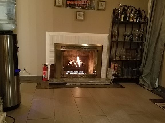 FIREPLACE ROOM