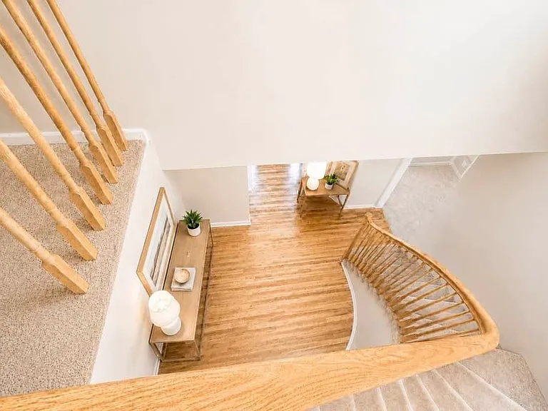 Curved Staircase