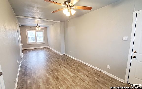 4th image of 217 Lotus Ave APT 3