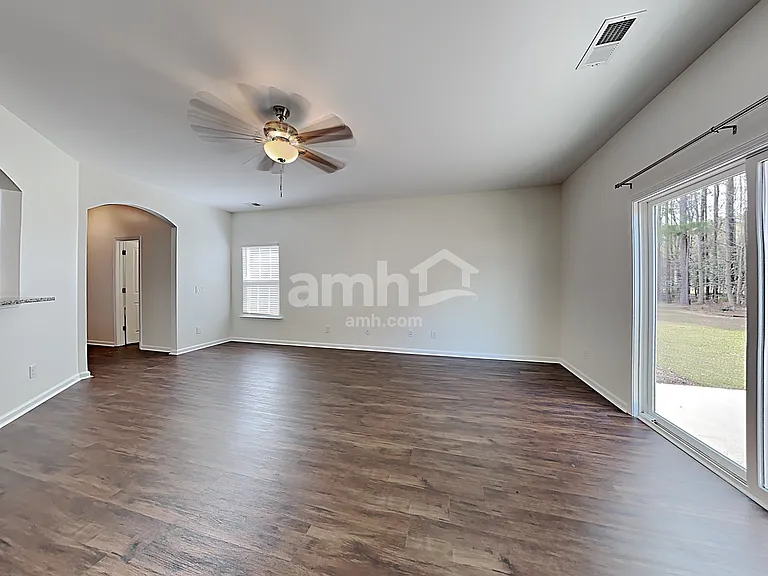 37 Sand Live Oak Dr — Photo 7