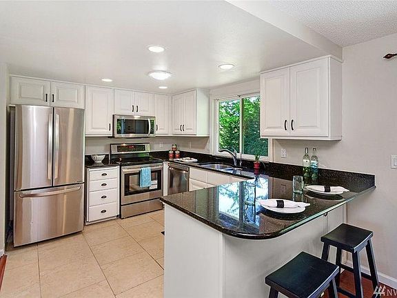 Kitchen - upper level