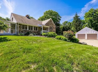 6 Pine Ridge Rd, Wilton, CT 06897