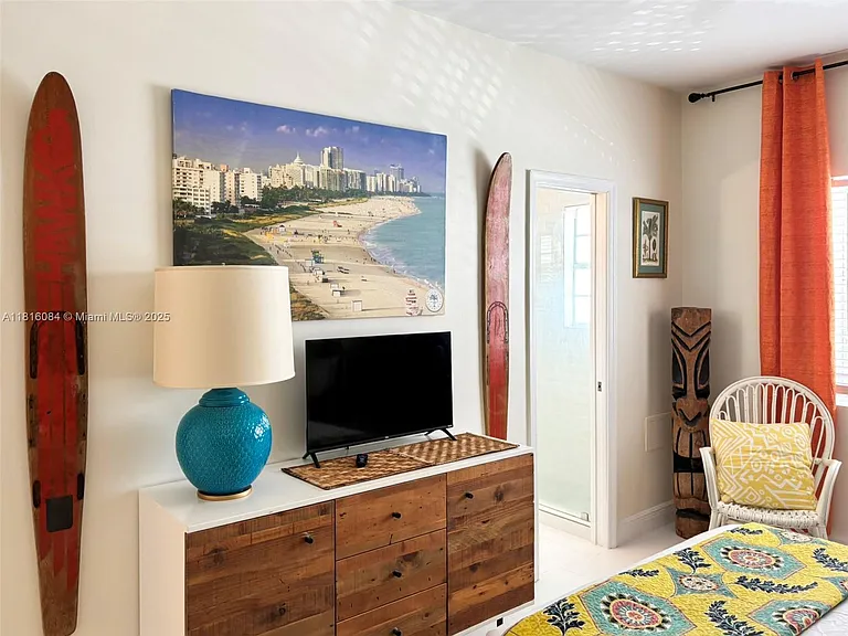 335 Ocean Dr #114 — Photo 14