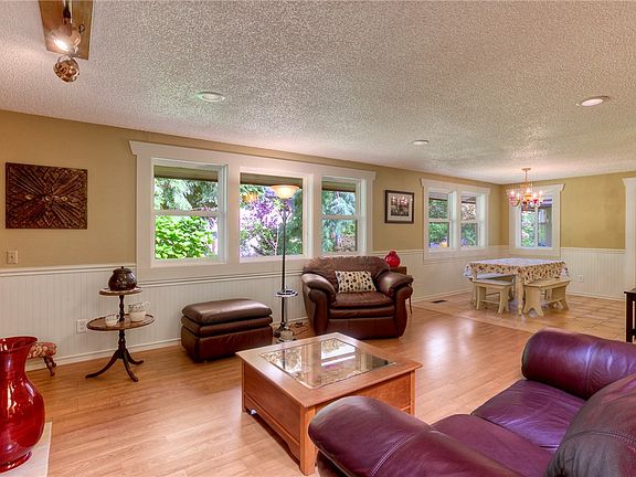 3rd image of 4108 Firdrona Dr NW