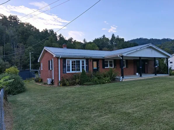 12231 N 226th Hwy, Bakersville, NC 28705
