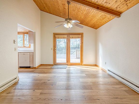4th image of 1222 Lion Mountain Dr