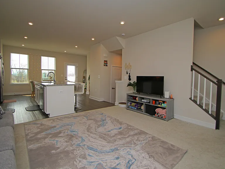 4508 Fountainbridge Ct — Photo 7