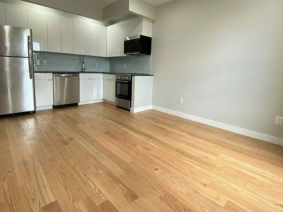 4th image of 486 Brooklyn Ave #20EE