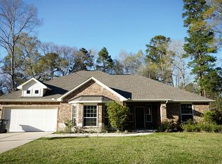 1227 Commons Waterway Dr, Huffman, TX 77336