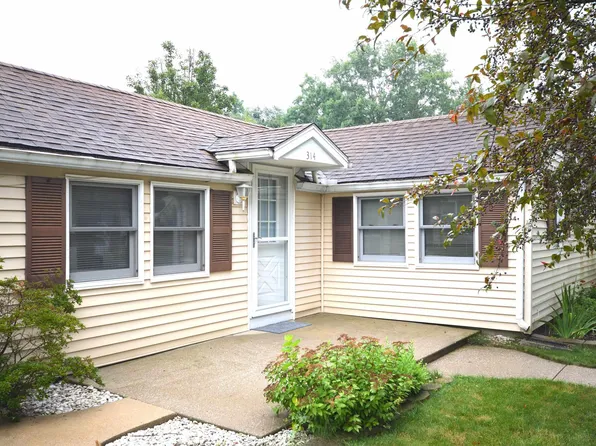 314 S Grand St, Lakeville, IN 46536