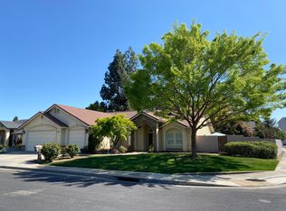 1808 Santa Ana Ave, Clovis, CA 93611