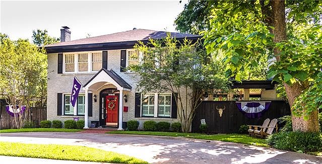 2nd image of 2715 Cockrell Ave