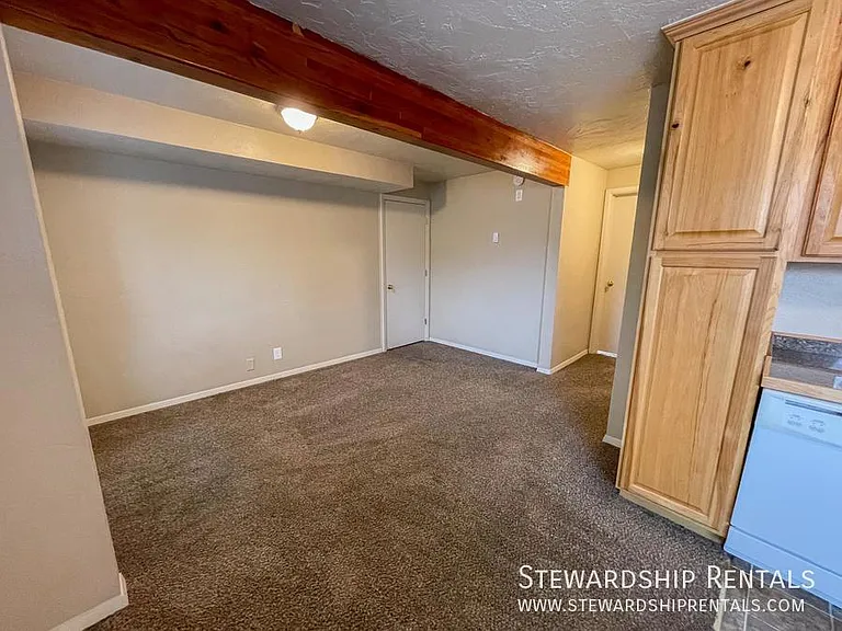 1458 E 19th Ave — Photo 4