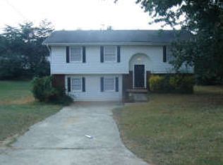 6060 Kay Dr, Norcross, GA 30093