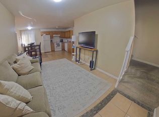 622 Bluemont Ave, Manhattan, KS 66502