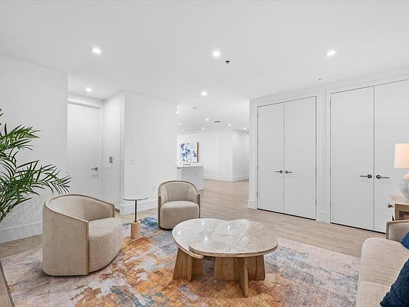 5th image of 220 Lake Shore Dr APT 710
