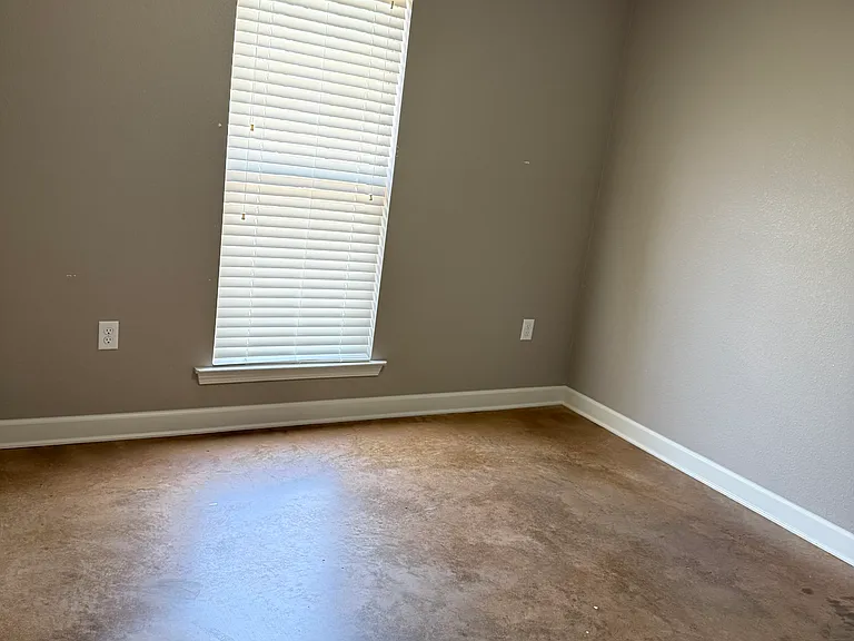 1800 Village Commons Dr #B — Photo 11
