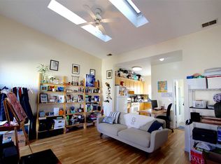 327 4th St, Jersey City, NJ 07302