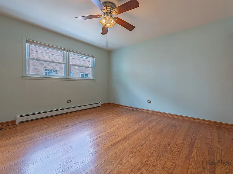 8465 W Berwyn Ave #1 — Photo 12